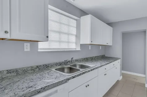 314 N 18th Street Fort Pierce FL 34950