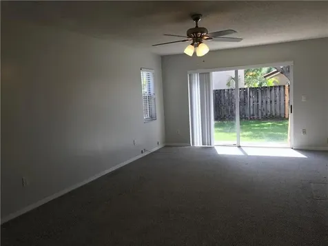 245 Via Milan Terrace Davie FL 33325