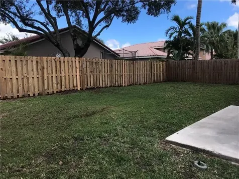 245 Via Milan Terrace Davie FL 33325