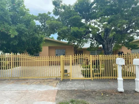 1050 NW 100th Street Miami FL 33150