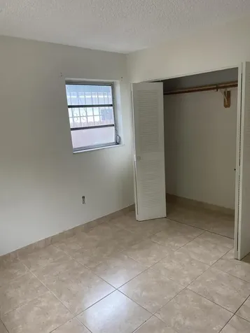 1050 NW 100th Street Miami FL 33150