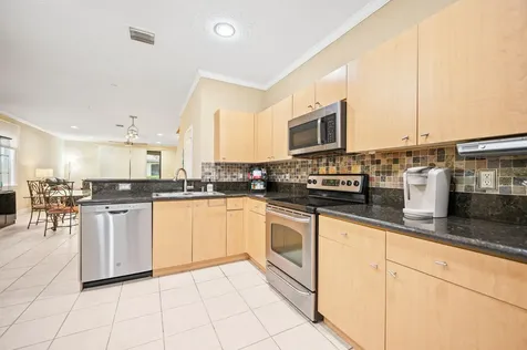 4212 Vineyard Circle Weston FL 33332