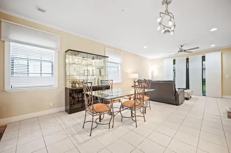 4212 Vineyard Circle Weston FL 33332