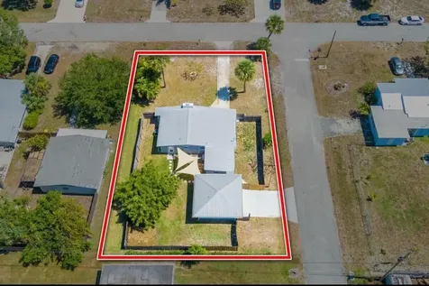 1036 NE Terrace Way Jensen Beach FL 34957