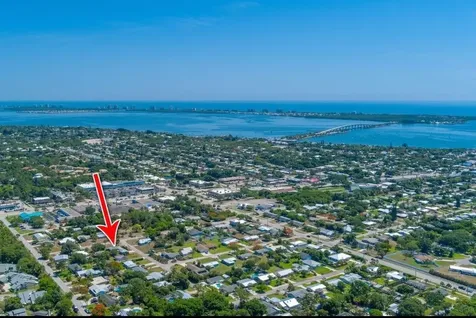 1036 NE Terrace Way Jensen Beach FL 34957