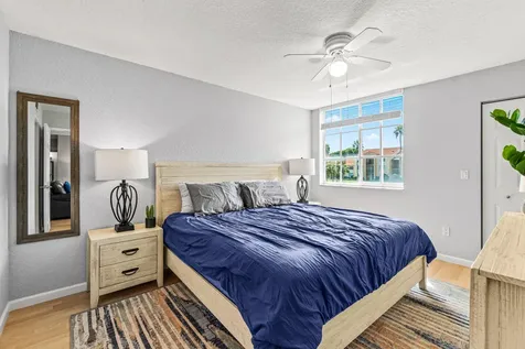 145 Yacht Club Way Hypoluxo FL 33462