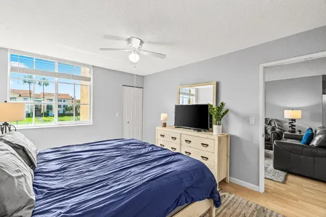 145 Yacht Club Way Hypoluxo FL 33462