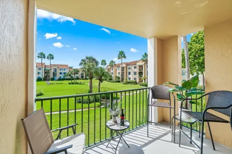 145 Yacht Club Way Hypoluxo FL 33462