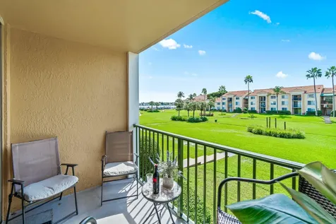 145 Yacht Club Way Hypoluxo FL 33462