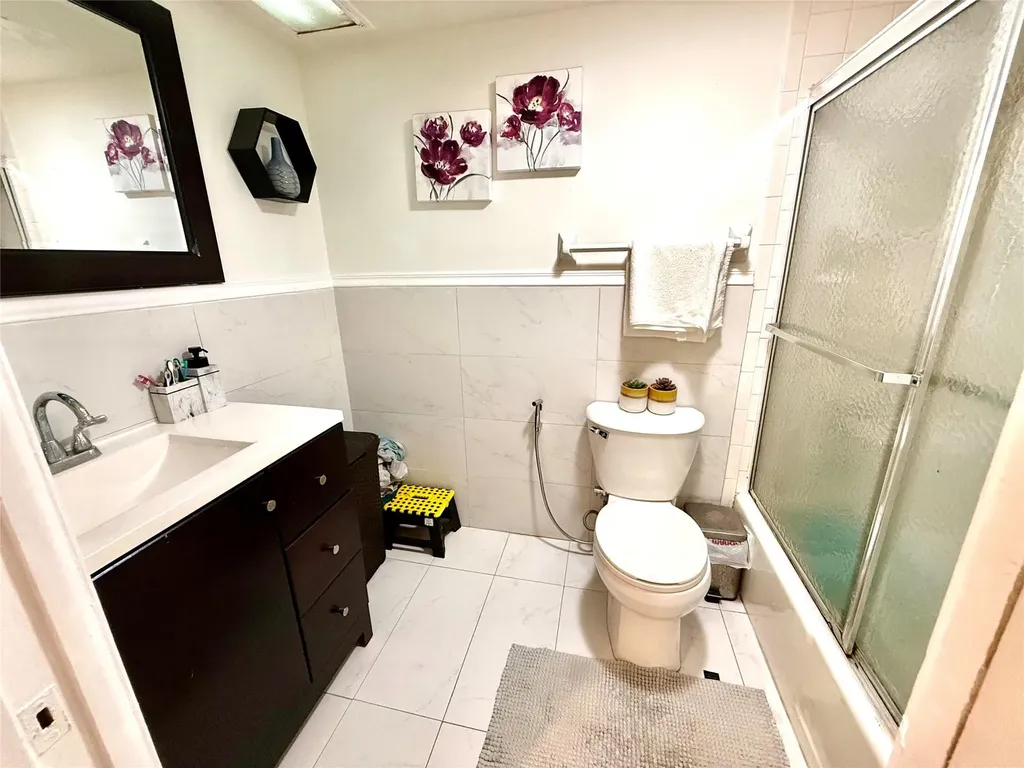 2850 Forest Hills Boulevard Coral Springs FL 33065