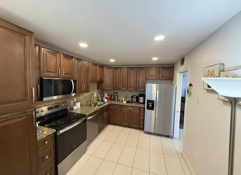 2850 Forest Hills Boulevard Coral Springs FL 33065