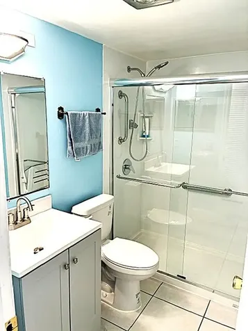 110 Markham F Deerfield Beach FL 33442