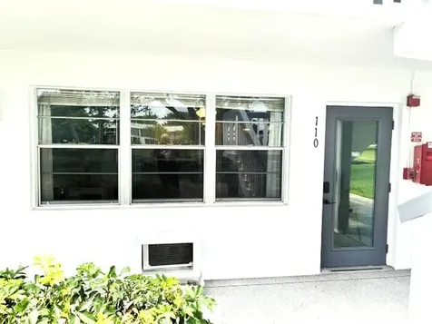 110 Markham F Deerfield Beach FL 33442