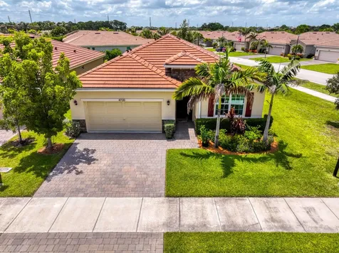 4720 NW Exchange Avenue Jensen Beach FL 34957