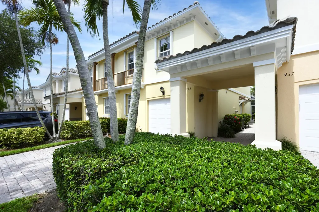 435 Capistrano Drive Palm Beach Gardens FL 33410