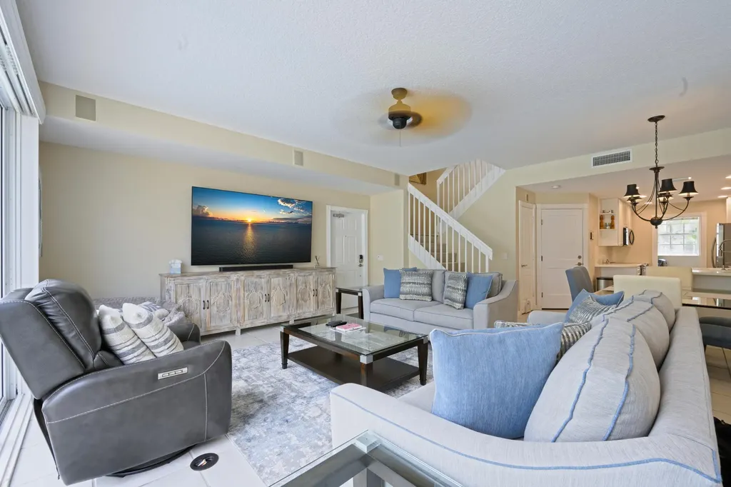 435 Capistrano Drive Palm Beach Gardens FL 33410