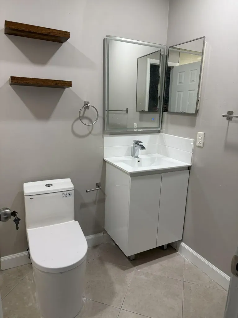 2810 Riverside Drive Coral Springs FL 33065