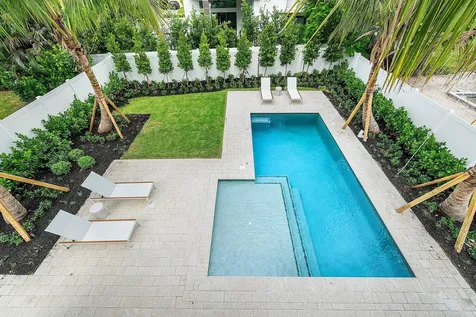 721 Lake Avenue N Delray Beach FL 33483