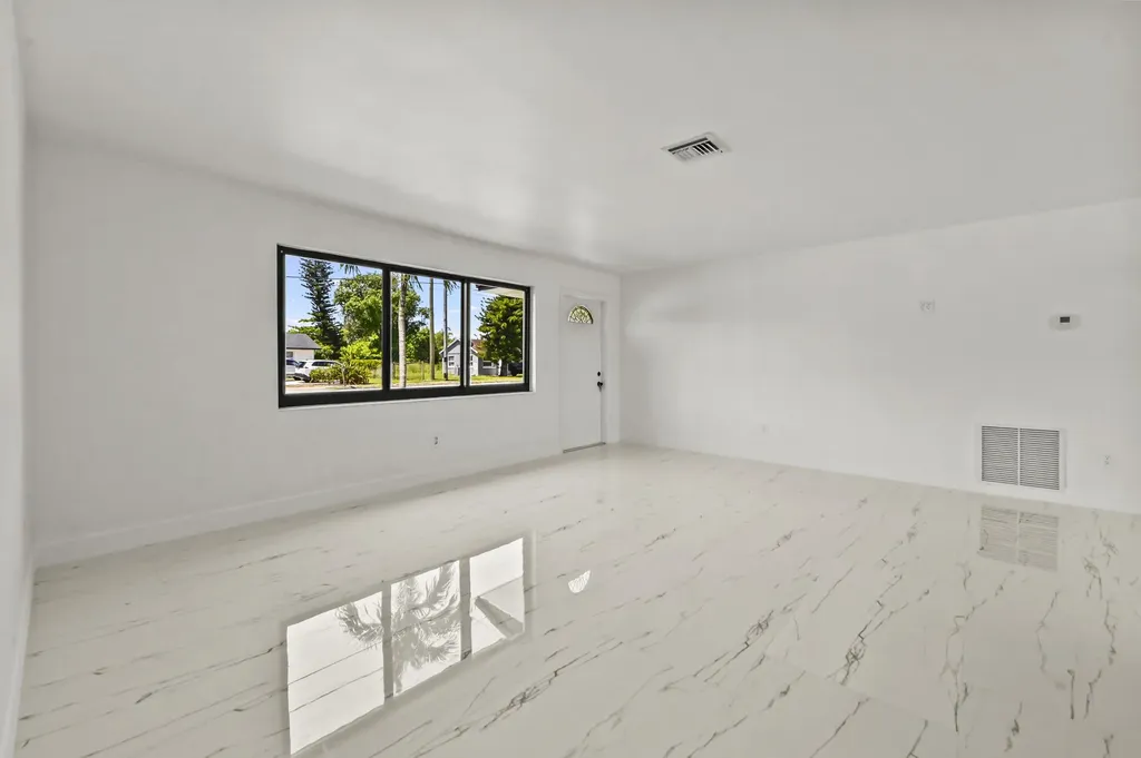 3645 Melaleuca Lane Lake Worth FL 33461