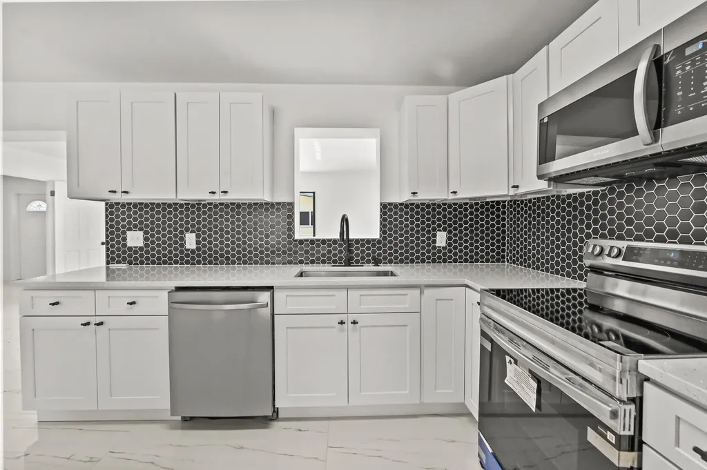 3645 Melaleuca Lane Lake Worth FL 33461