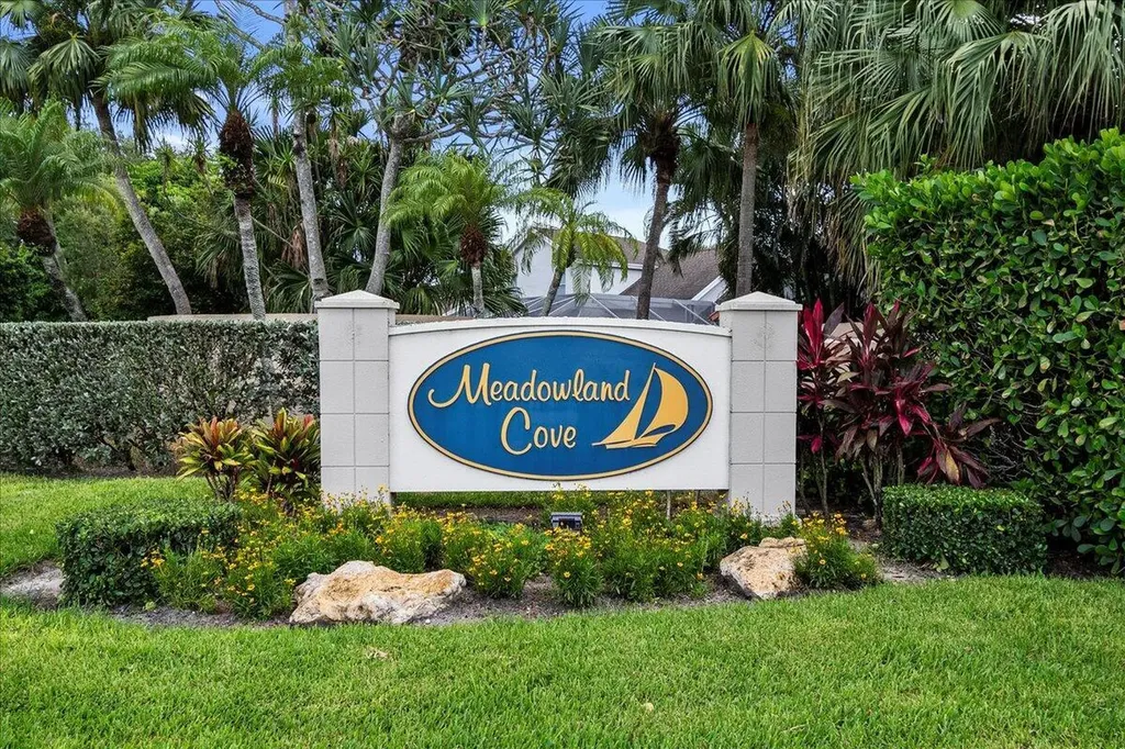 1560 Yachtman Place Wellington FL 33414