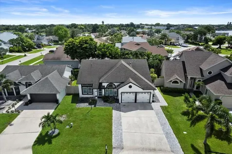 1560 Yachtman Place Wellington FL 33414