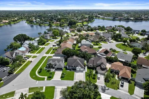 1560 Yachtman Place Wellington FL 33414