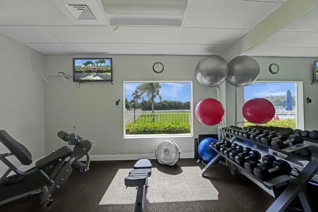 35 Colonial Club Drive Boynton Beach FL 33435