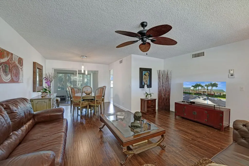 35 Colonial Club Drive Boynton Beach FL 33435