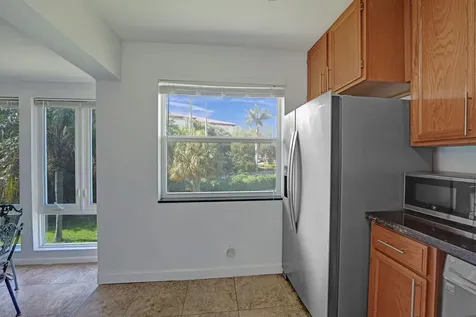 35 Colonial Club Drive Boynton Beach FL 33435