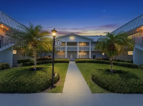 35 Colonial Club Drive Boynton Beach FL 33435