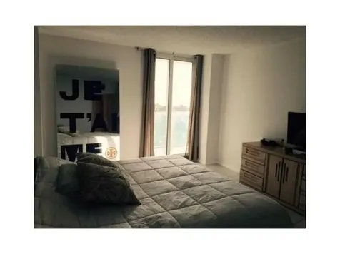 100 Bayview Drive Sunny Isles Beach FL 33160