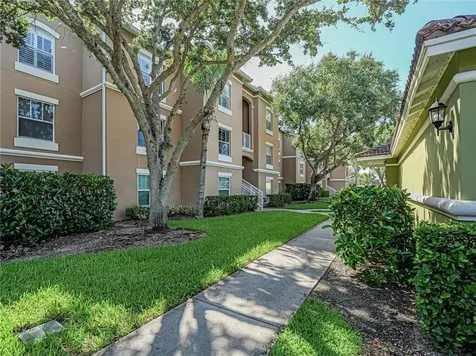 5095 Fairways Circle Vero Beach FL 32967