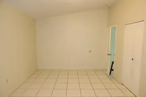 7001 W 35th Avenue Hialeah FL 33018