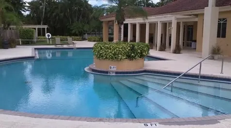 4823 Via Palm Lakes West Palm Beach FL 33417