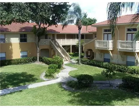 4823 Via Palm Lakes West Palm Beach FL 33417