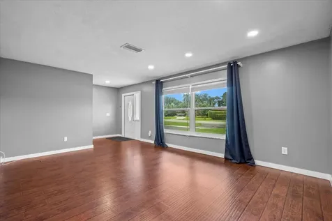 7423 Oakmont Drive Greenacres FL 33467