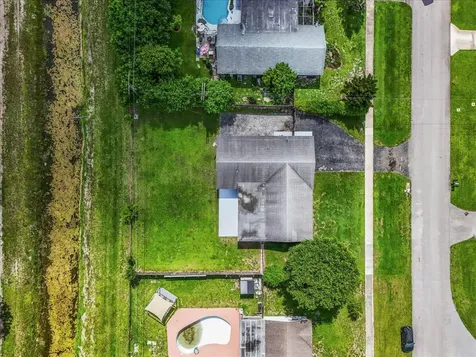 7423 Oakmont Drive Greenacres FL 33467