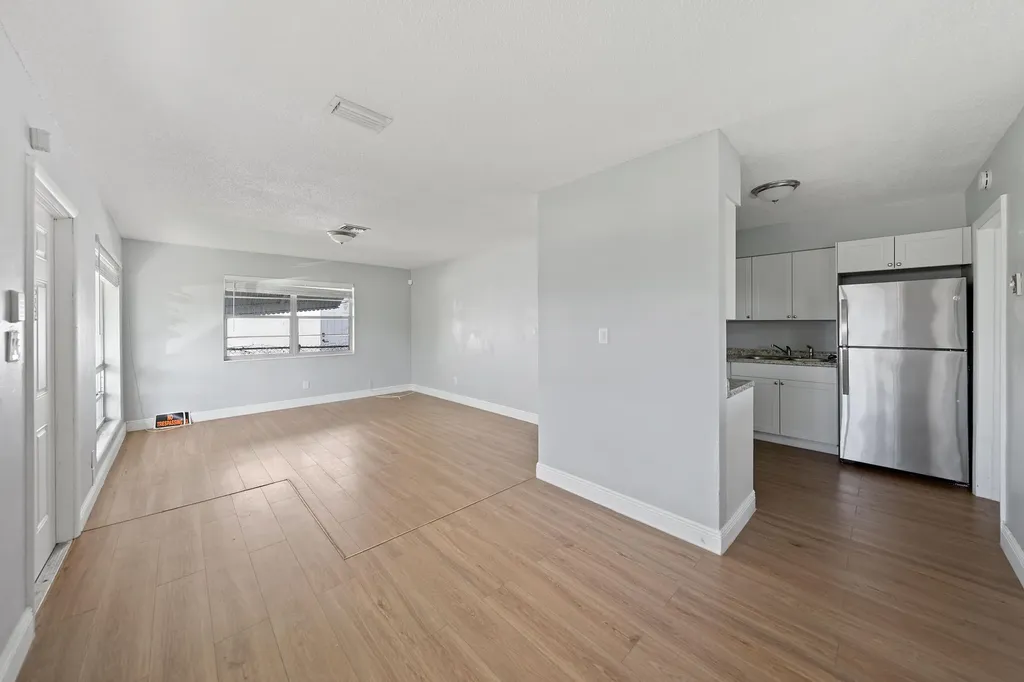 2317 NW 6th Place Fort Lauderdale FL 33311