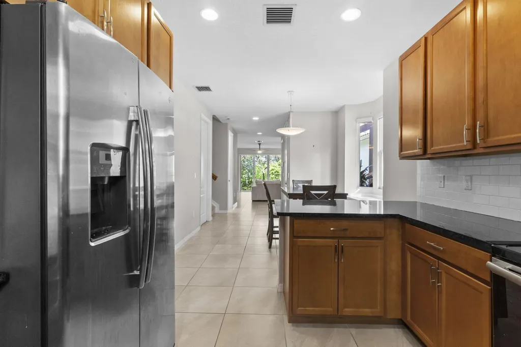 5319 Falcon Trail Davie FL 33314