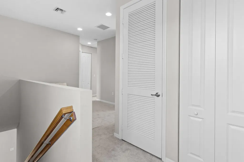 5319 Falcon Trail Davie FL 33314