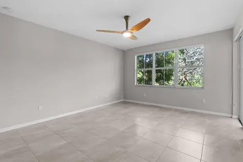 5319 Falcon Trail Davie FL 33314