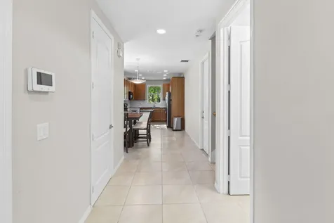 5319 Falcon Trail Davie FL 33314