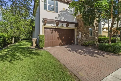 5319 Falcon Trail Davie FL 33314