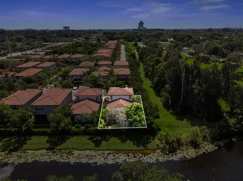 5319 Falcon Trail Davie FL 33314
