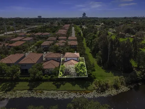 5319 Falcon Trail Davie FL 33314