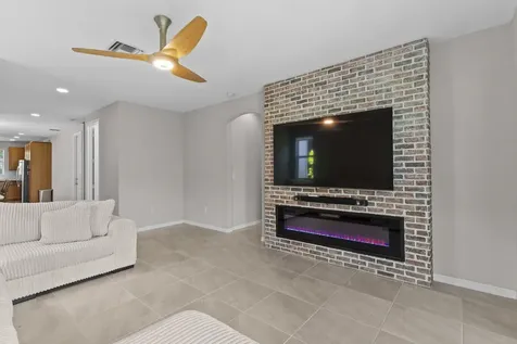 5319 Falcon Trail Davie FL 33314