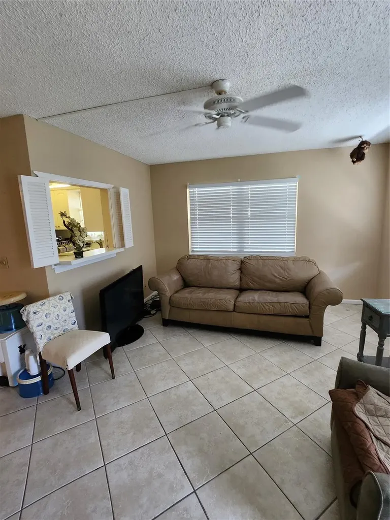 104 Westbury E Deerfield Beach FL 33442