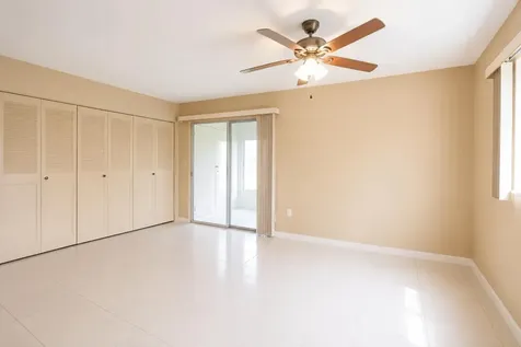 147 Monaco D Delray Beach FL 33446