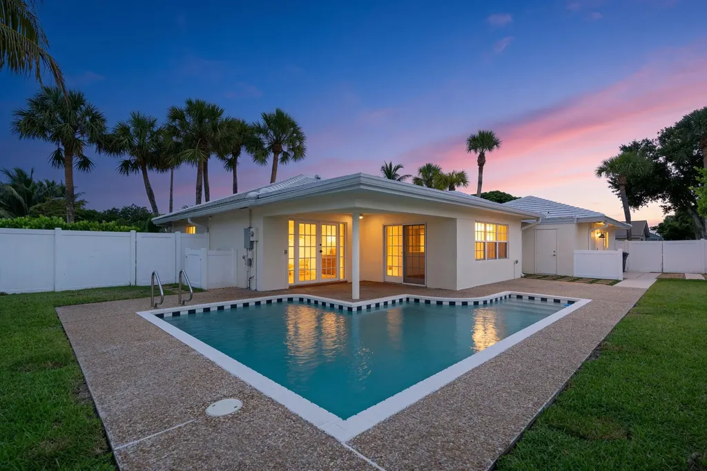 1375 SW 14th Avenue Boca Raton FL 33486